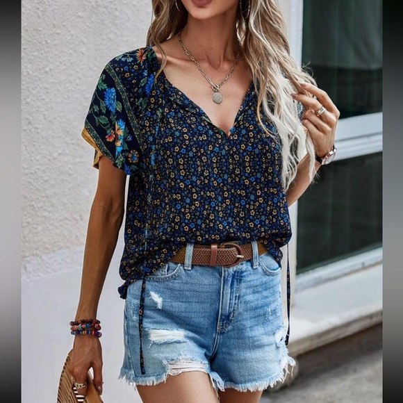 Boho Plus Size Floral Paisley Print Top Blouse Shirt - Picture 3 of 4